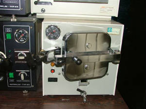 1449114autoclavewabeco.jpg
